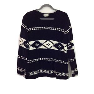 White Stag | 80s Aztec black and white soft sweater | size small